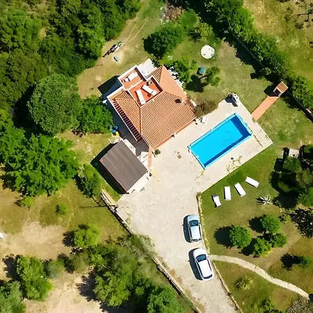 Rosa Vila Olbia